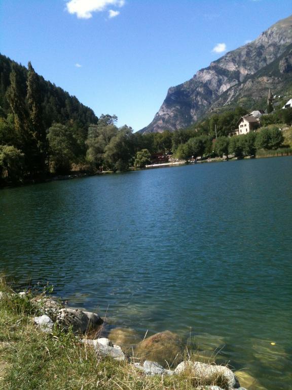 Le Relais Du Lac Le Lauzet-Ubaye Экстерьер фото