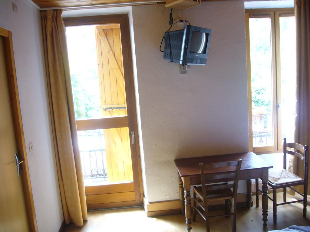 Le Relais Du Lac Le Lauzet-Ubaye Экстерьер фото